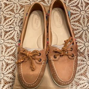 Women’s sz 7.5 firefish sperry boat shoe tan